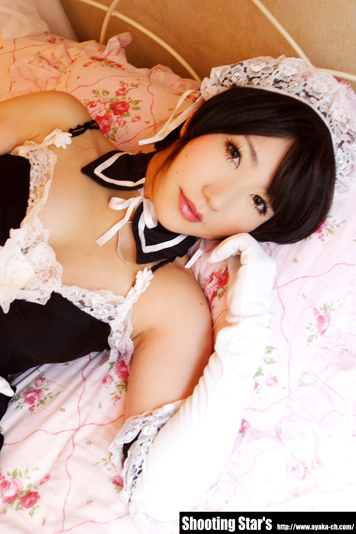 [Cosplay]  Sexy Maid with big boobs 2